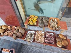 -草墩罗非鱼庄•野生菌•腊排骨(七星街上段店)