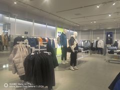 -美特斯邦威(新天地购物中心店)