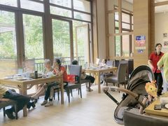 -黔蘑菇四季餐厅(观山湖店)