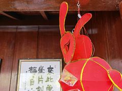 -龙华寺