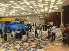 -上海龙之梦万丽酒店