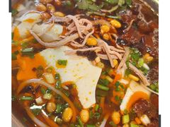 -老五鸡丝豆花面粉(瑞金北路68号院店)