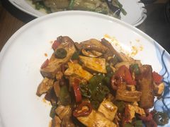 -湘聚缘湘菜馆(斜土路店)