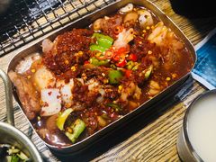 -鑫釜山海鲜烧烤(鑫丰国际店)
