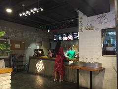 -水平有限螺蛳粉(宏达大厦店)