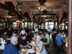 -Majestic Café