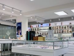 -潘多拉眼镜·蔡司依视路明月(潘家园店)