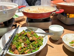 -自己人•宜昌菜(水悦城店)