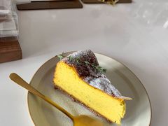 南瓜芝士蛋糕-Eu2+ coffee(上大路店)