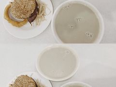 焦圈-老磁器口豆汁店(天坛店)