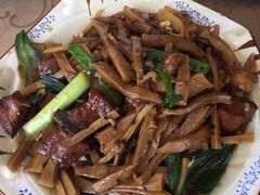 -幽优农庄·森波拉特色本地农家菜