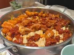 -黄记煌三汁焖锅(新佳丽江汉路店)