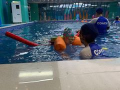 -Swim斯卫姆国际儿童游泳中心(红博中央公园店)