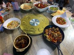 -靓靓蒸虾(恩施新天地店)