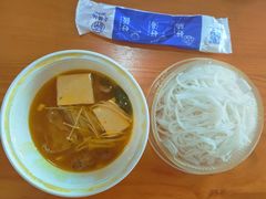 -牛楠楠·香港牛腩茶餐厅(永旺店)