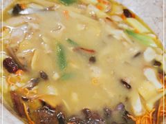 -云南野生菌石锅鱼石锅鸡(大金塔店)