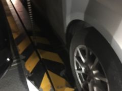 -Iapm环贸地下车库
