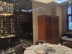 -郑庄脂渣海鲜楼(九水路店)