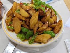 -东北酱骨饺子铁锅炖(万达总店)