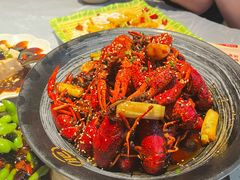 -肥肥虾庄·金牌油焖大虾(杨园滨江时代walk店)