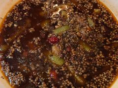 -临界音乐酒馆·小龙虾·江湖菜(华熙LIVE·鱼洞店)