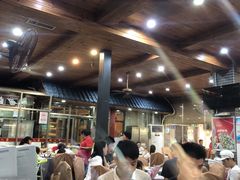 大堂-鹏城人家海鲜酒家·23年老字号(较场尾店)