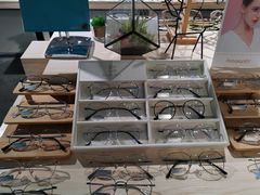 -Trend1881视光·蔡司视觉(领展广场店)