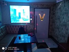 -悦SHOW 量贩式KTV(宝龙广场店)