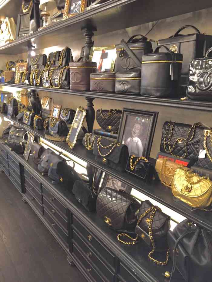 mademoiselle cafe-"大阪很有名的一家咖啡中古店,第二次来光.