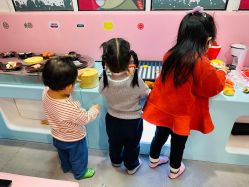 -MINI MARS KIDS CLUB亲子家庭中心(长宁天山店)