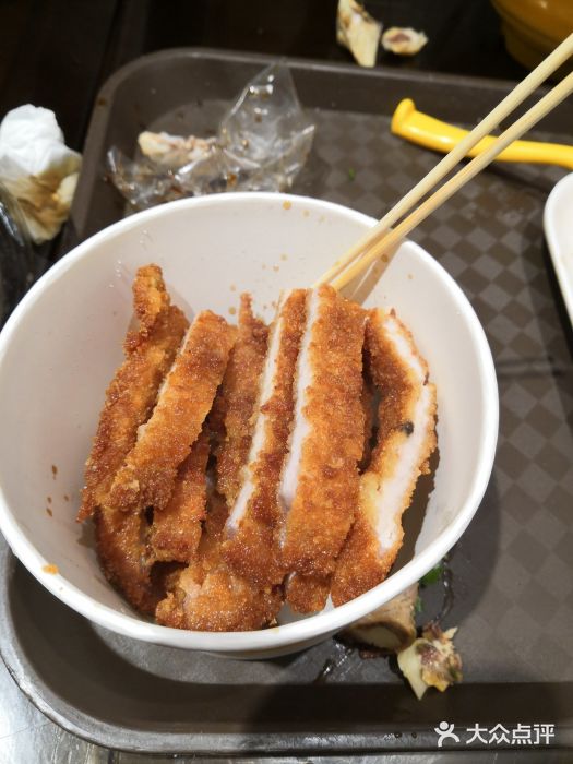 云南路美食街图片