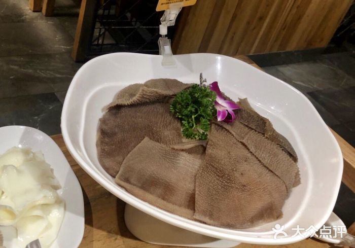 巴奴毛肚火锅(永明路店)经典毛肚图片