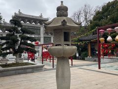 -绳金塔