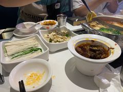 -牛焱·贵州黄牛肉火锅(城西银泰店)