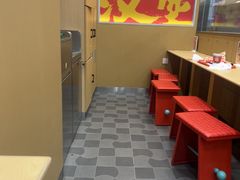 -塔斯汀中国汉堡(管城春风十里店)