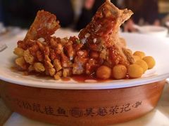 -吴越荣记苏州菜·松鼠桂鱼100%活鱼现做(月光码头店)