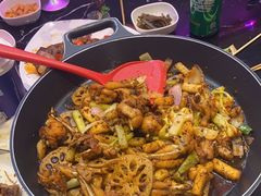 -椒行天下·干锅·牛蛙(万宝店)