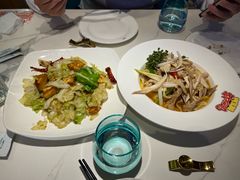 馕炒莲花白-阿里疆Alijiang·丝路美食·异域风情·清真(长楹天街店)
