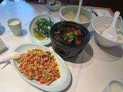 -饭饱香土碗菜(新科店)