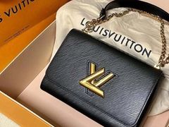 -LV路易威登(海信广场店)