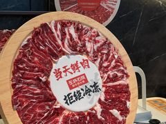 -左庭右院鲜牛肉火锅(金山万达店)