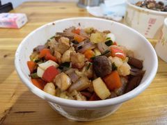 -周记热干面豆皮大王(桃花东街店)
