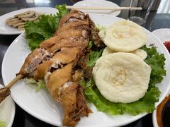 精品香酥鸭-晋阳饭庄(虎坊桥店)