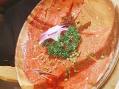 -热火朝天鲜切牛肉火锅(南强街巷店)