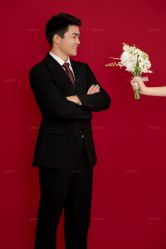 -雪中彩影婚纱摄影·微光艺术中心