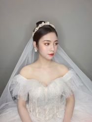 -LOVINA洛维娜婚纱礼服