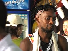 -芜湖新华联大白鲸海洋公园