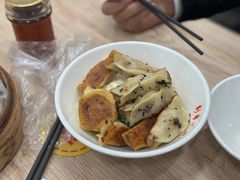 鲜肉锅贴-新丰小吃(高银街分店)