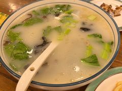 -清真·玛丽亚新疆菜主题餐厅(浙江中路店)