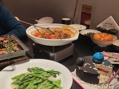 -鸽子侯·家宴·平价海鲜(绿地店)
